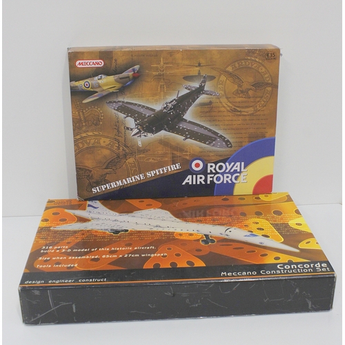 303 - 5 Meccano construction sets including set 6, set 3, set 5M, Royal Airforce Supermarine Spitfire and ... 