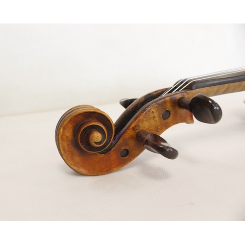 176 - Antique 19th century German 4/4 violin modelled after a 1721 Stradivarius. In original fitted hard c... 