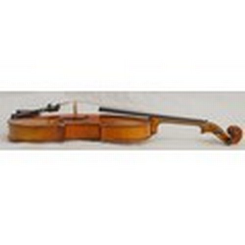 176 - Antique 19th century German 4/4 violin modelled after a 1721 Stradivarius. In original fitted hard c... 