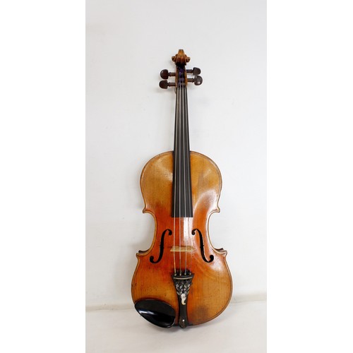 176 - Antique 19th century German 4/4 violin modelled after a 1721 Stradivarius. In original fitted hard c... 