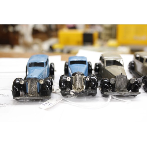 257 - Dinky Toys 30's series diecast model vehicles including 30b Rolls Royce, 36db Bentley and four other... 