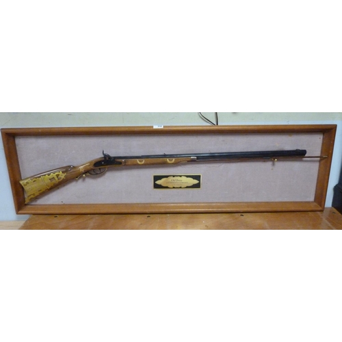 Replica Old Betsy Davy Crockett 41 Calibre Rifle By Franklin Mint