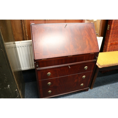 557 - Reproduction mahogany bureau.