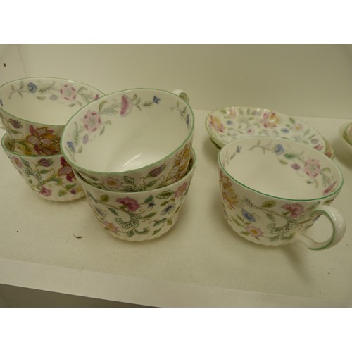 2 - Minton Haddon Hall part teaset