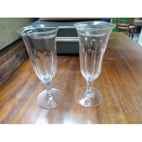 79 - Large quantity of glassware to  include brandy glasses, wine glasses etc.