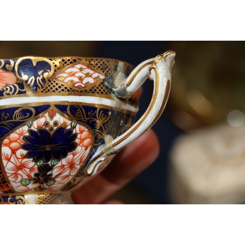 251 - Royal Crown Derby Imari pattern twenty-nine piece part tea set comprising milk jug, sugar bowl, ten ... 