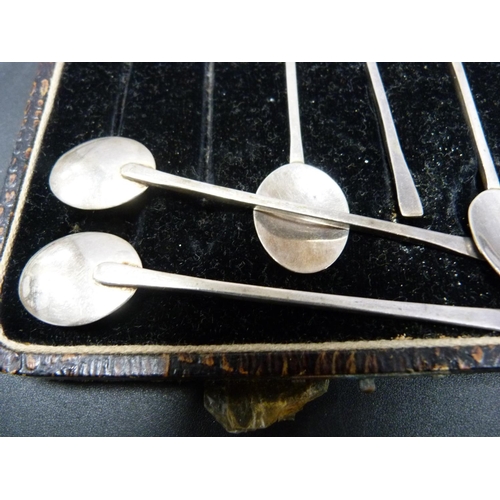 186 - Set of six hand-made Aesthetic teaspoons.