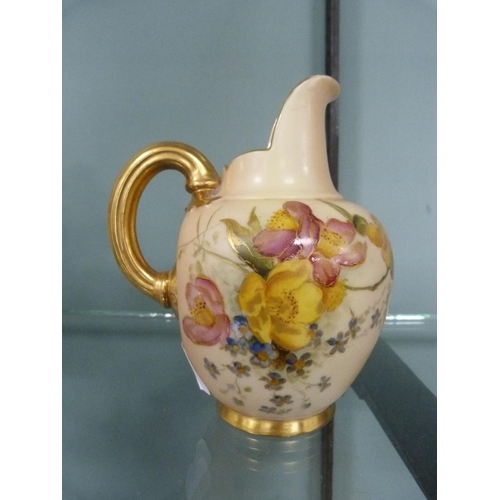 210 - Royal Worcester jug with floral and gilt decoration, no. 29115 1094.