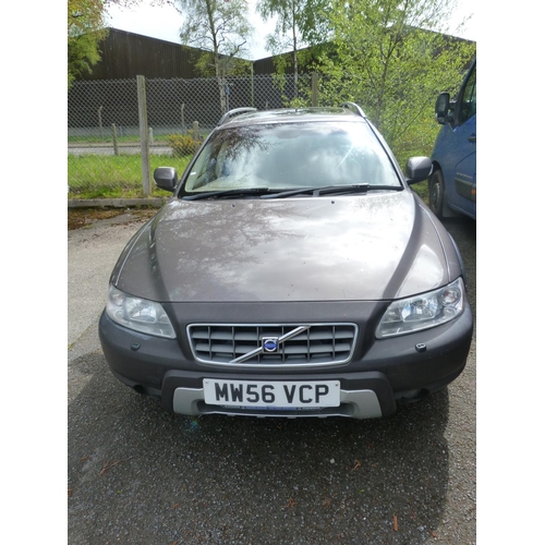 436 - Volvo XC70 SE Lux D5 automatic car, 2007, 2.4l, 186,316 miles.