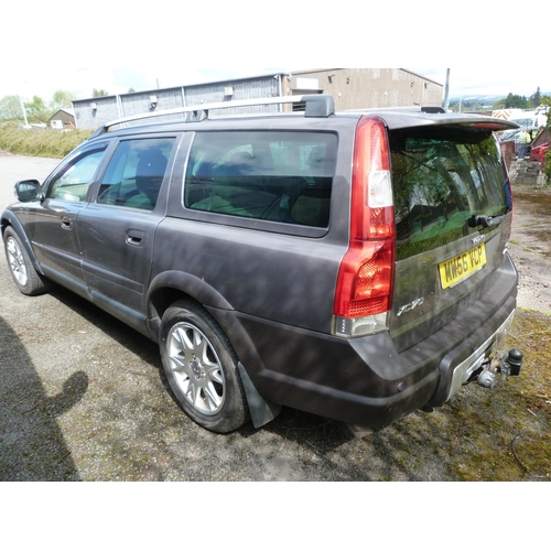 436 - Volvo XC70 SE Lux D5 automatic car, 2007, 2.4l, 186,316 miles.