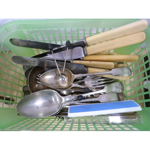 9 - Carton of flatware including tea strainer, silver coffee spoons, warming tray and a cased set of pla... 