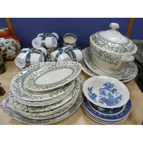 18 - Elizabethan 'Lucerne' part coffee set and a quantity of blue and white china, K & Co transf... 