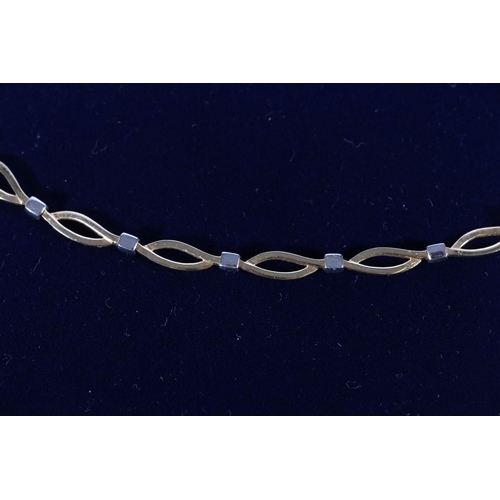 143 - 9ct gold yellow and white gold necklace 11.5g in Macintyres of Edinburgh box