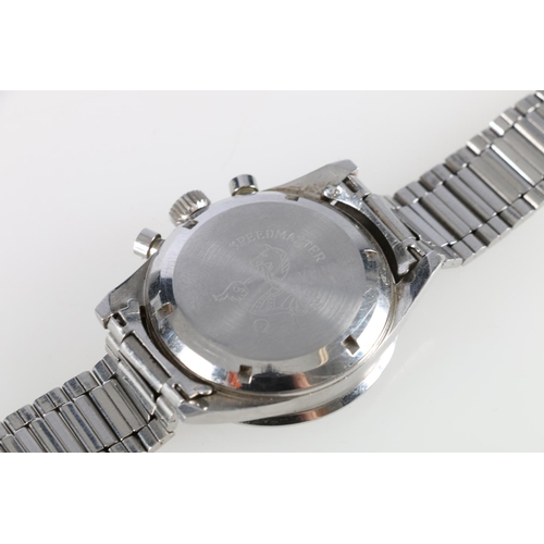 193 - Gents Omega Speedmaster Moon type stainless steel cased wristwatch, the black dial with three subsid... 