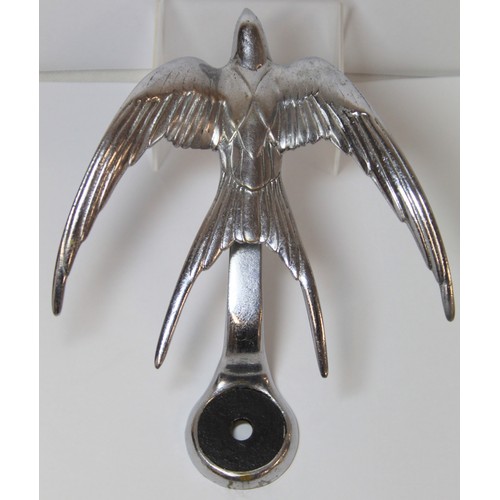 250 - Early 20th century chrome plated car mascot in the form of a swallow in flight, 9cm high and 17cm lo... 