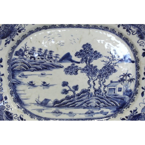 226 - 18th century Chinese blue and white porcelain ashet of octagonal form with central landscape panel s... 