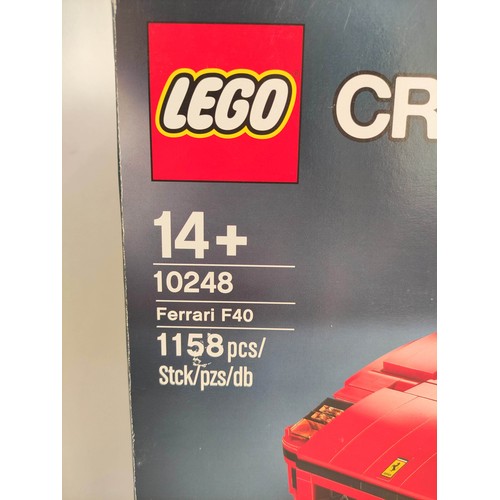 58 - Very scarce Lego Creator set No 10248 Ferrari F40. Open box with instructions. Some creasing to box ... 