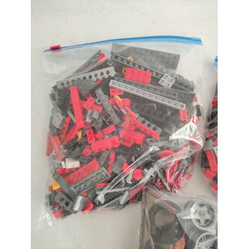 58 - Very scarce Lego Creator set No 10248 Ferrari F40. Open box with instructions. Some creasing to box ... 