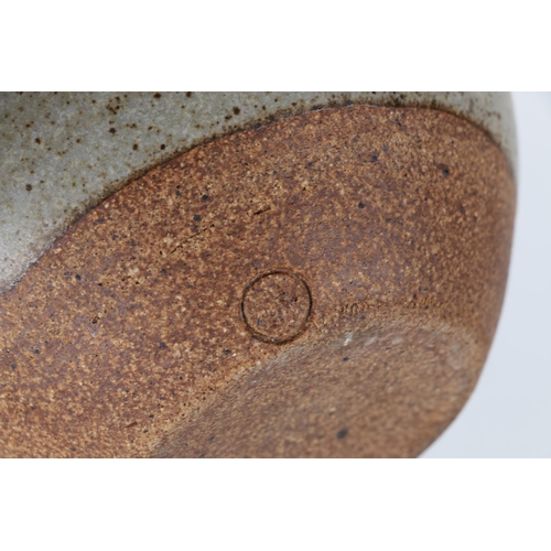 20 - David Heminsley (of Balbirnie) studio pottery vase, DH monogram to base, 16cm tall