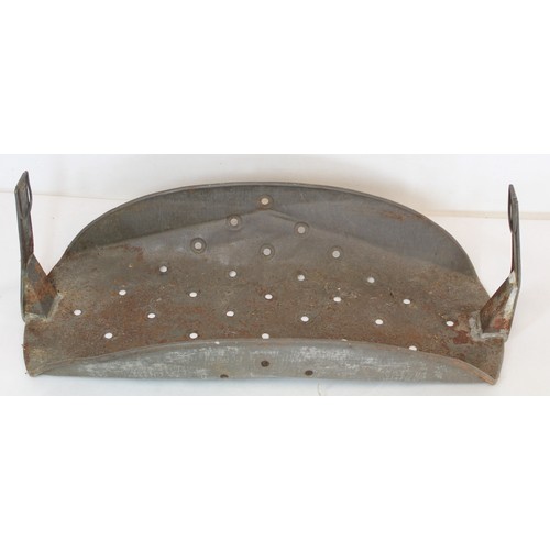 281 - Large 19th century copper fish kettle of oval form with swing handle and lift-out trivet, 61cm long.