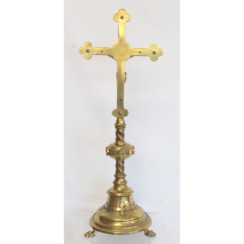 307 - Victorian ecclesiastical Gothic Revival brass altar cross in the manner of Pugin with central figure... 