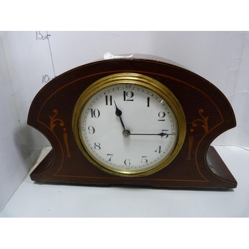 58 - Mahogany mantel clock and a similar oak mantel clock (2)