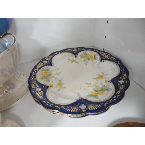 96 - Novelty jar and cover, sugar dispenser modelled as an apple, four sundae dishes, china plates, novel... 