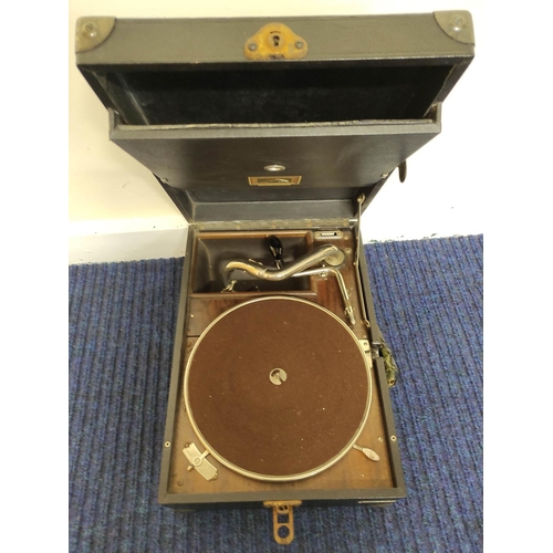 602 - His Masters Voice (HMV) vintage gramophone.