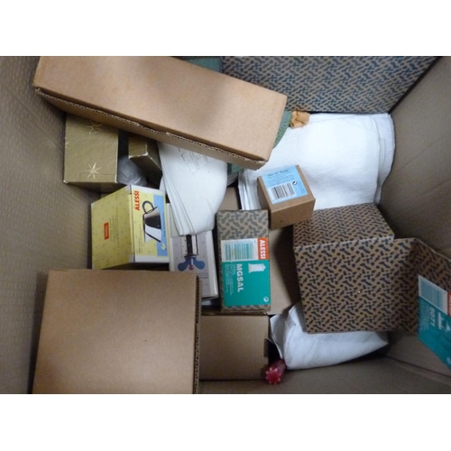 205 - Box containing modern decorative items including EP bowl and spoon, boxed mugs, boxed Alessi items e... 