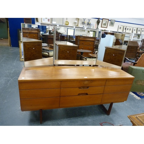 Lot 301       