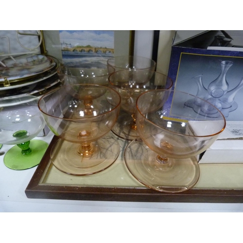 80 - Collection of grapefruit dishes, collector's plates, colour print etc.