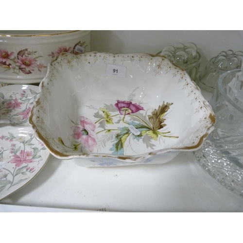 91 - Collection of decorative ceramics including trefoil dish, wall pocket, cups, saucers, jelly moulds, ... 