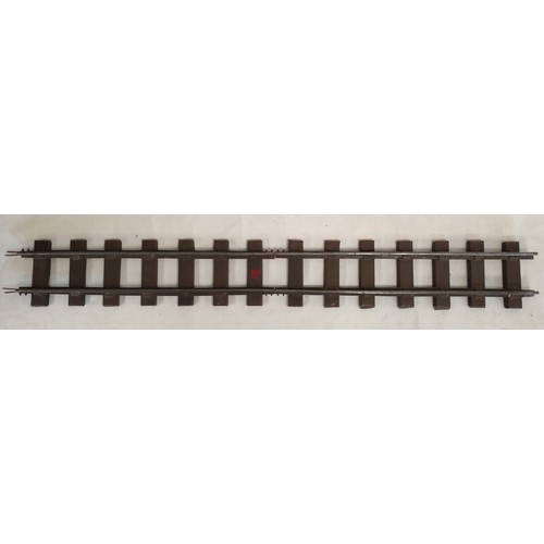 7 - Collection of 0 gauge model railway track of all metal construction. 