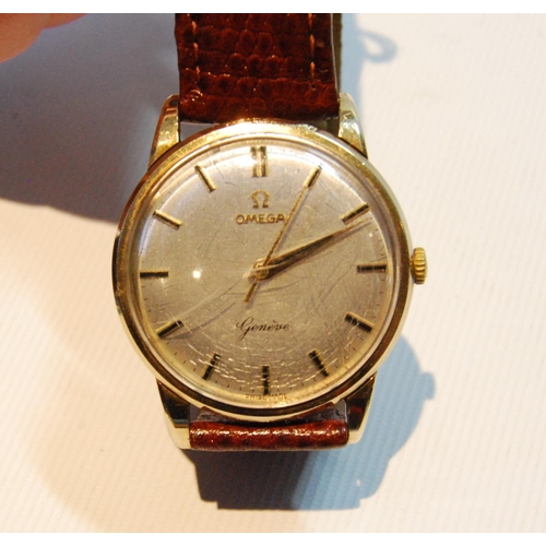 139 - Gent's Omega 9ct gold wristwatch, ref 600, no. 18610049196, on strap with Omega buckle, and the box.