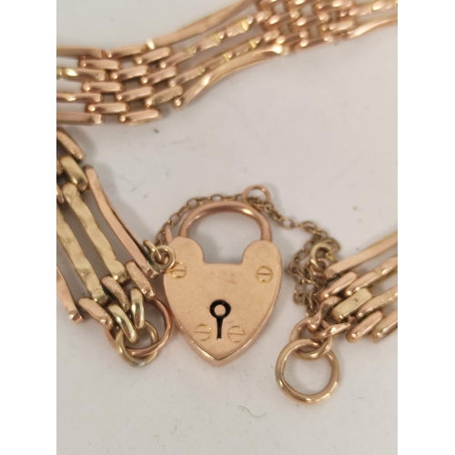 99 - Gold gate bracelet with padlock '9ct', 8.8g.