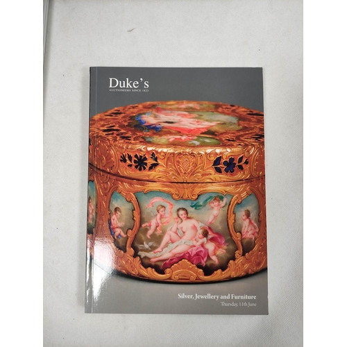 194 - Forty four Chinese art and antiques past auction catalogues.