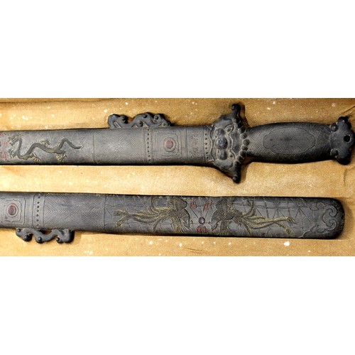 158 - Rare Chinese ink blocks in the form of a pair of swords, fitted box. Late Qing, early 20th century. ... 