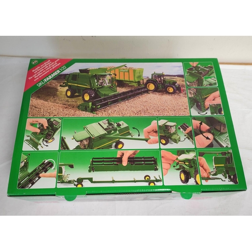 70 - Siku Farmer 4254 1:32 John Deere T670i combine harvester set with trailer and reaper (3) 