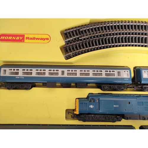 10 - Vintage Hornby R504 00 gauge Inter City Express Set complete with box and papers. Box is defective o... 