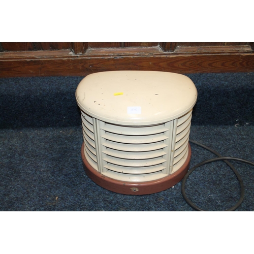 818 - Cavendish retro heater (decorative use only).