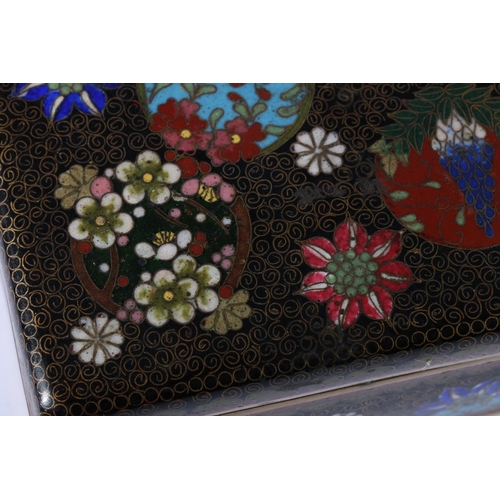 107 - Oriental cloisonne box and cover, 10 x 8cm.