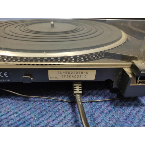 615 - Hi-Fi system comprising of a pair of Maxima Wharfedale 100w speakers, technics SL-BD22D turntable, P... 