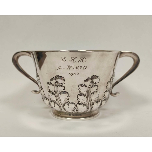 18 - Silver two handled porringer with embossed acanthus, by Huttons 1897, 205g / 6 1/2 oz.