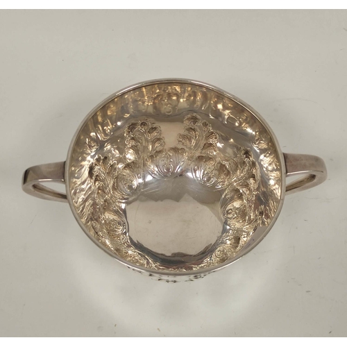 18 - Silver two handled porringer with embossed acanthus, by Huttons 1897, 205g / 6 1/2 oz.