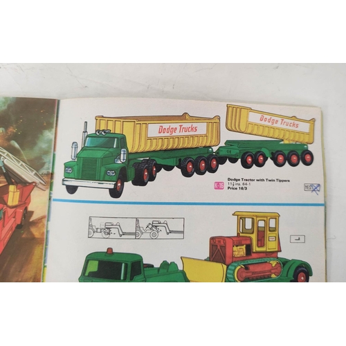 36 - Two vintage 1960s boxed Matchbox Kingsize model vehicles to include a Dodge Tractor With Twin Tipper... 