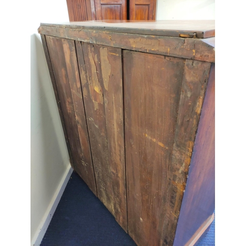 541 - 19th century walnut chest of drawers with two small drawers above four long drawers, with carved rib... 