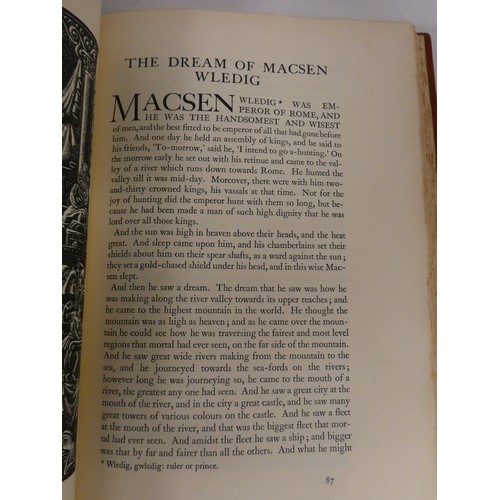 132 - GOLDEN COCKEREL PRESS.  Jones Gwyn & Thomas (Trans).  Mabinogion. Ltd. ed. 280/550. Wood eng. il... 