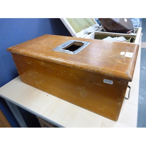 15 - Vintage cash register and a walking stick with brass handle.