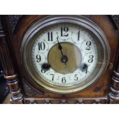 49 - Late Victorian continental mantel clock with fourteen day strike.