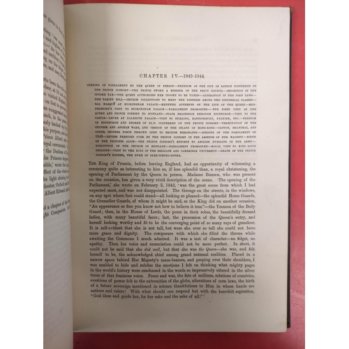 167 - HONE WILLIAM.  The Every-Day Book or Everlasting Calendar of Popular Amusements. 2 vols. Frontis &am... 